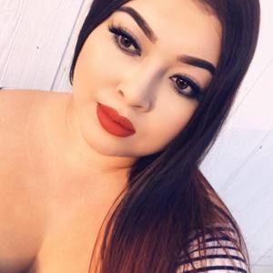 Meet your Posher, Stephany